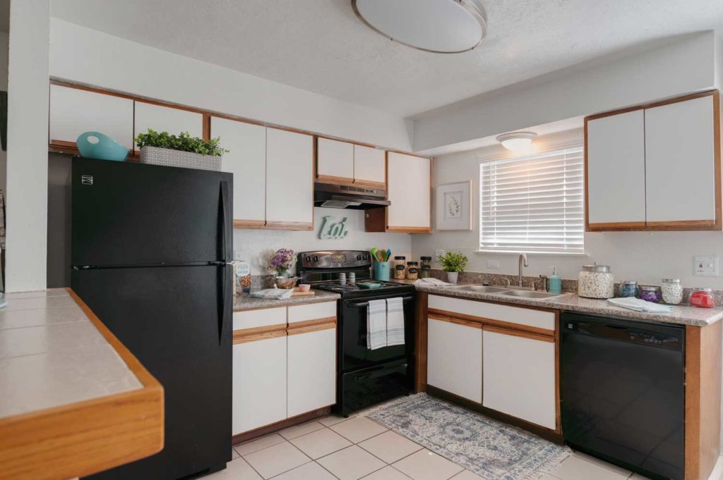 Redstone Apartments; Pet Friendly Two Bedroom Student Apartments College Station, Bryan, TX near Texas A&M University